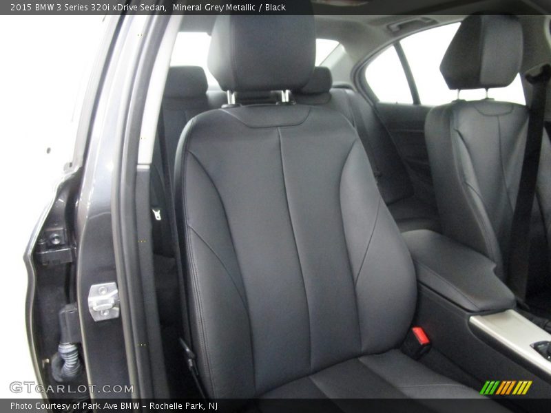 Mineral Grey Metallic / Black 2015 BMW 3 Series 320i xDrive Sedan