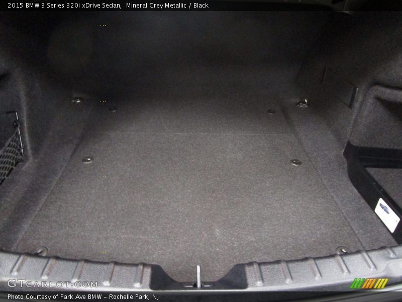 Mineral Grey Metallic / Black 2015 BMW 3 Series 320i xDrive Sedan
