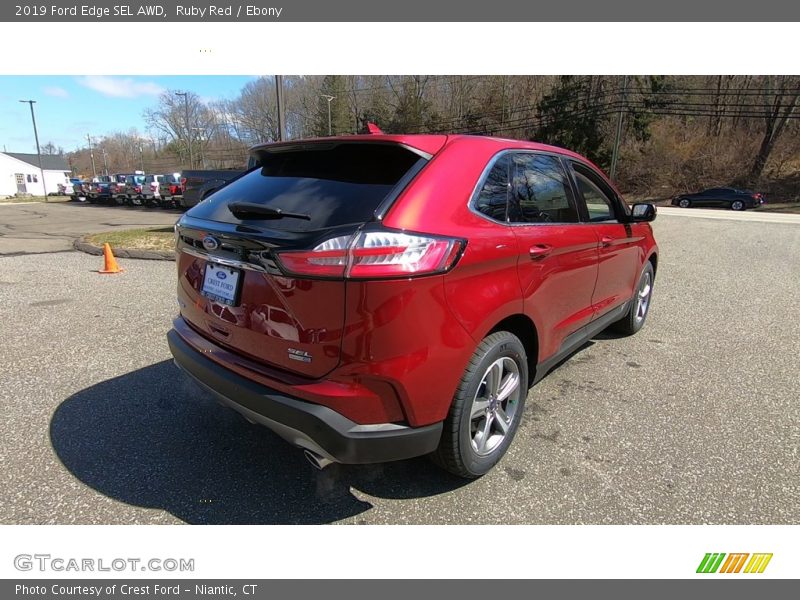 Ruby Red / Ebony 2019 Ford Edge SEL AWD