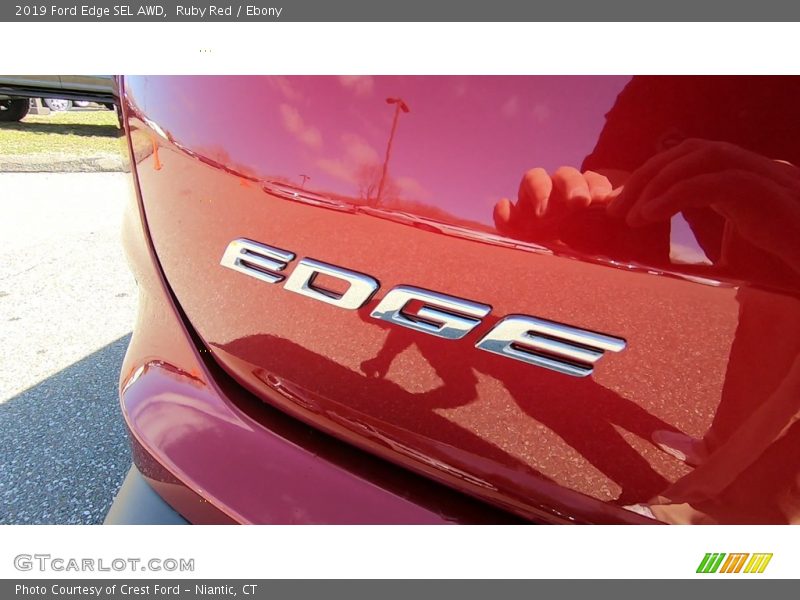 Ruby Red / Ebony 2019 Ford Edge SEL AWD