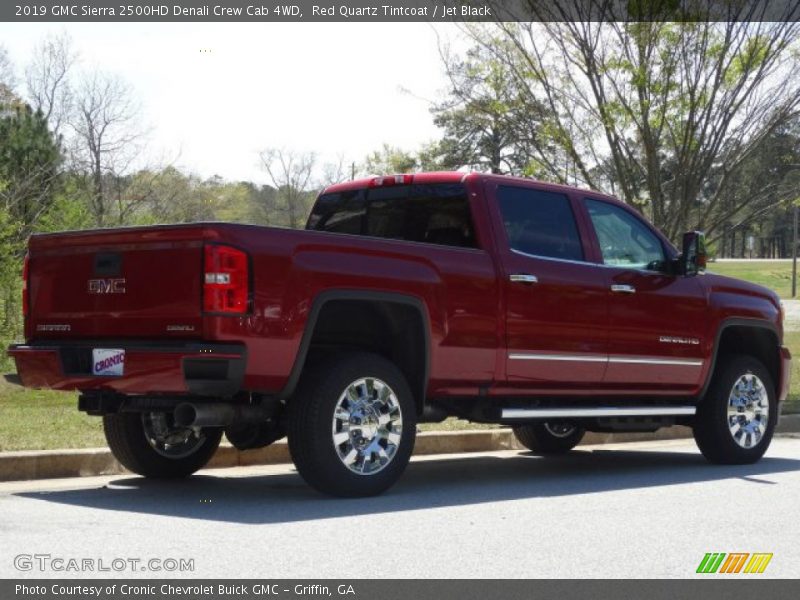 Red Quartz Tintcoat / Jet Black 2019 GMC Sierra 2500HD Denali Crew Cab 4WD