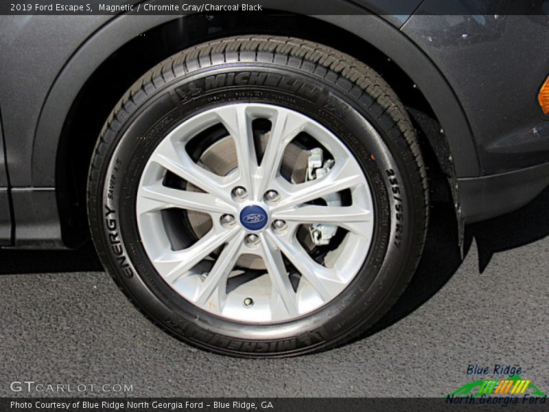 Magnetic / Chromite Gray/Charcoal Black 2019 Ford Escape S