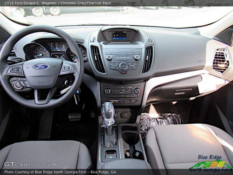 Magnetic / Chromite Gray/Charcoal Black 2019 Ford Escape S