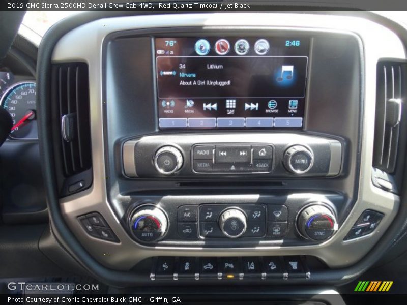 Red Quartz Tintcoat / Jet Black 2019 GMC Sierra 2500HD Denali Crew Cab 4WD