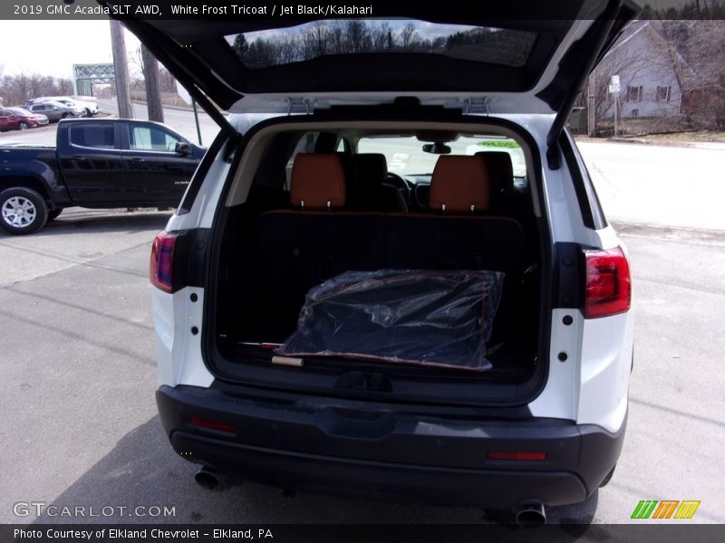 White Frost Tricoat / Jet Black/Kalahari 2019 GMC Acadia SLT AWD