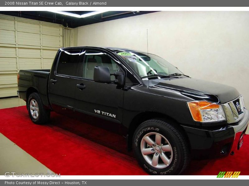 Galaxy Black / Almond 2008 Nissan Titan SE Crew Cab
