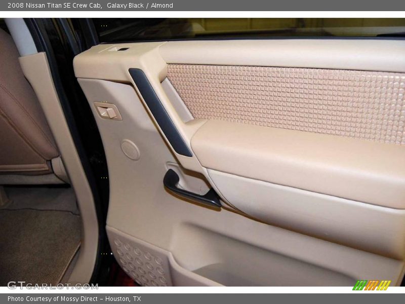 Galaxy Black / Almond 2008 Nissan Titan SE Crew Cab