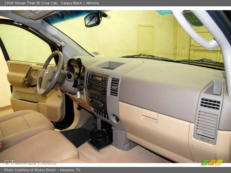 Galaxy Black / Almond 2008 Nissan Titan SE Crew Cab