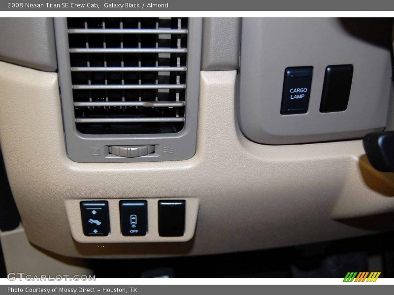 Galaxy Black / Almond 2008 Nissan Titan SE Crew Cab