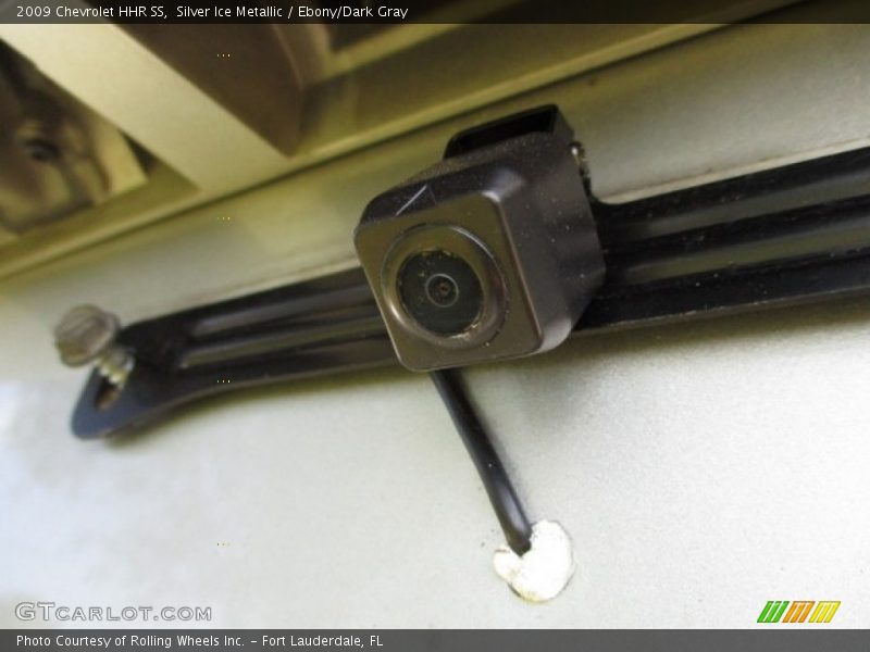 Silver Ice Metallic / Ebony/Dark Gray 2009 Chevrolet HHR SS