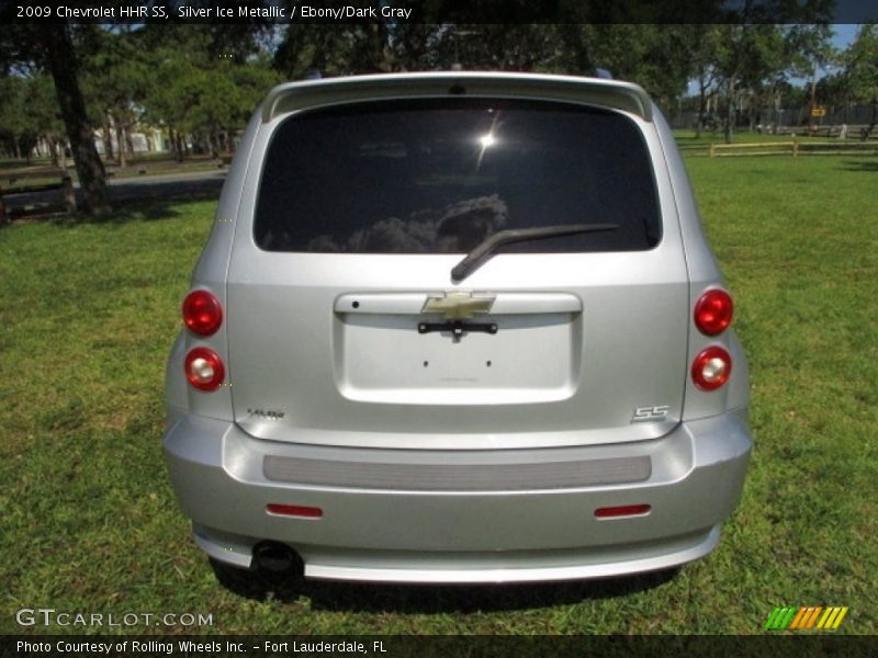 Silver Ice Metallic / Ebony/Dark Gray 2009 Chevrolet HHR SS