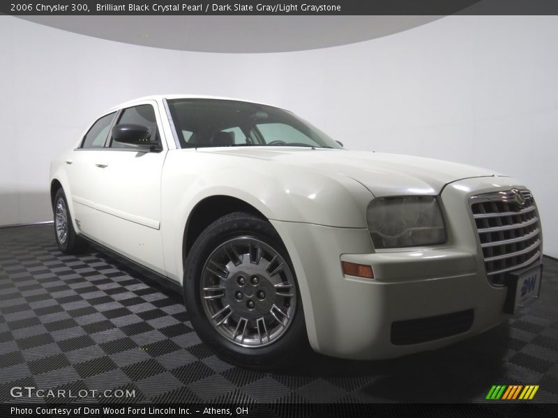 Brilliant Black Crystal Pearl / Dark Slate Gray/Light Graystone 2006 Chrysler 300