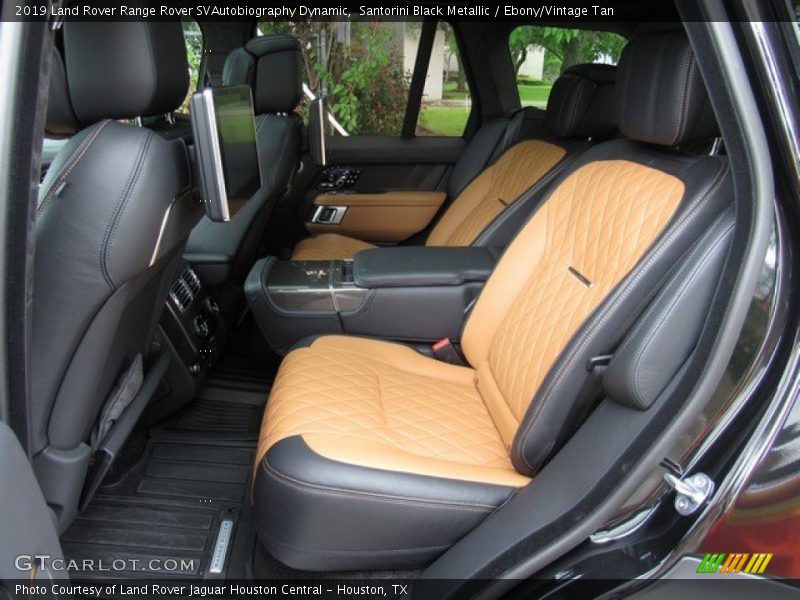 Rear Seat of 2019 Range Rover SVAutobiography Dynamic