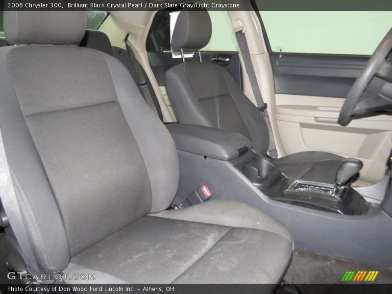 Brilliant Black Crystal Pearl / Dark Slate Gray/Light Graystone 2006 Chrysler 300