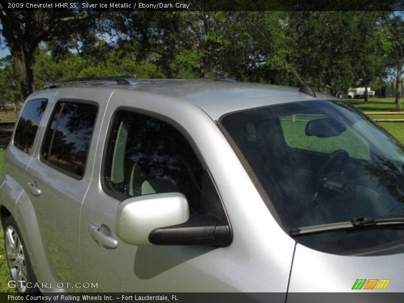 Silver Ice Metallic / Ebony/Dark Gray 2009 Chevrolet HHR SS
