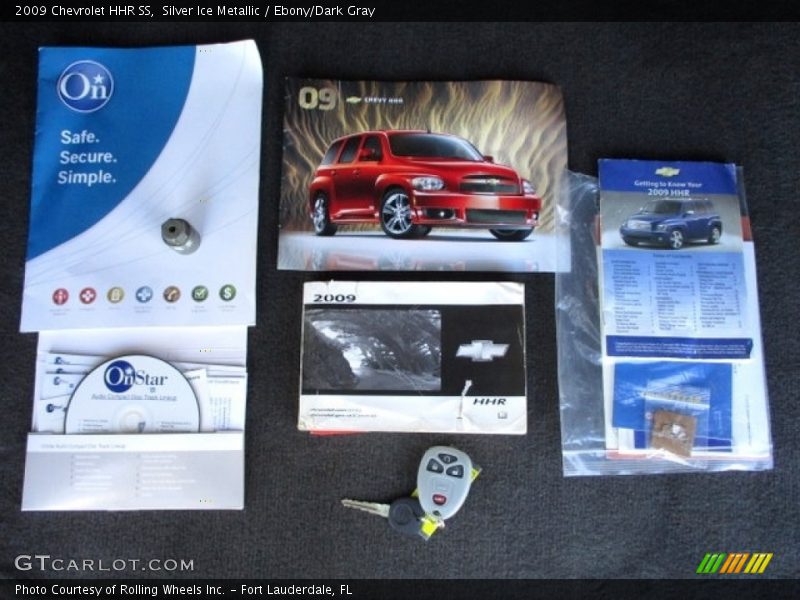 Silver Ice Metallic / Ebony/Dark Gray 2009 Chevrolet HHR SS