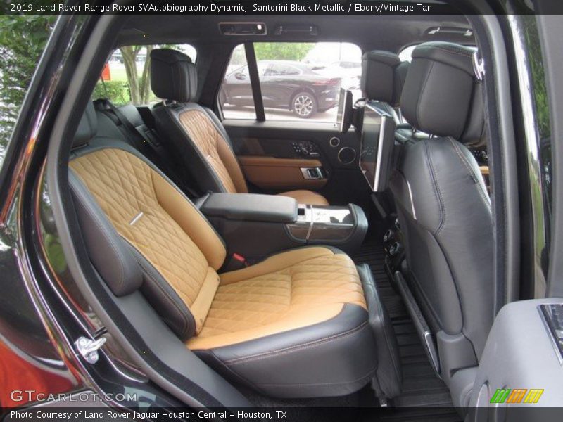 Rear Seat of 2019 Range Rover SVAutobiography Dynamic
