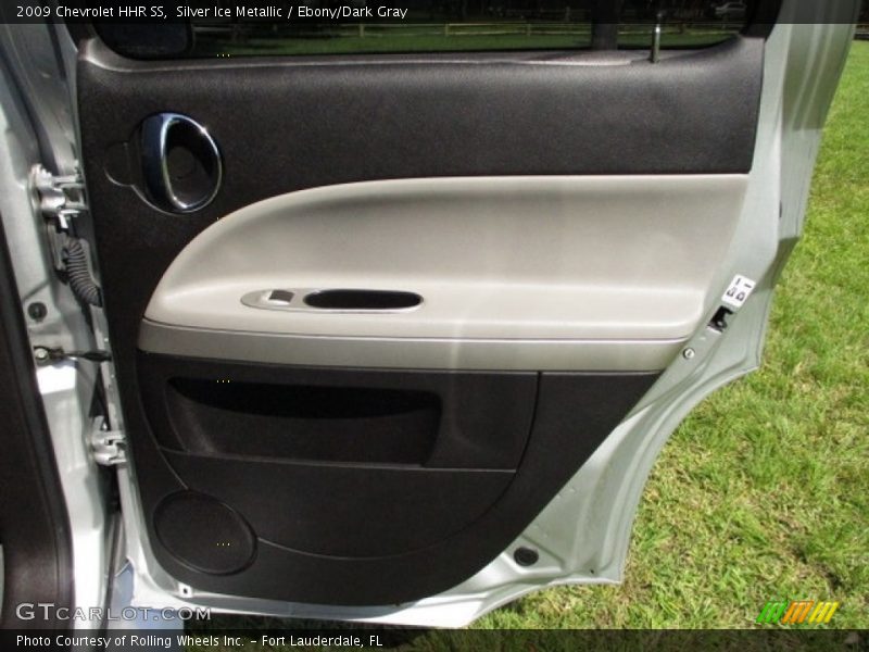 Silver Ice Metallic / Ebony/Dark Gray 2009 Chevrolet HHR SS