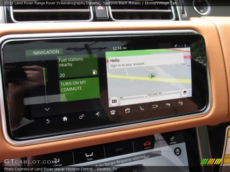 Navigation of 2019 Range Rover SVAutobiography Dynamic