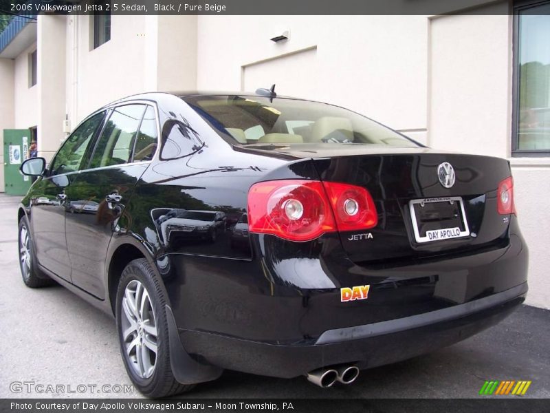 Black / Pure Beige 2006 Volkswagen Jetta 2.5 Sedan