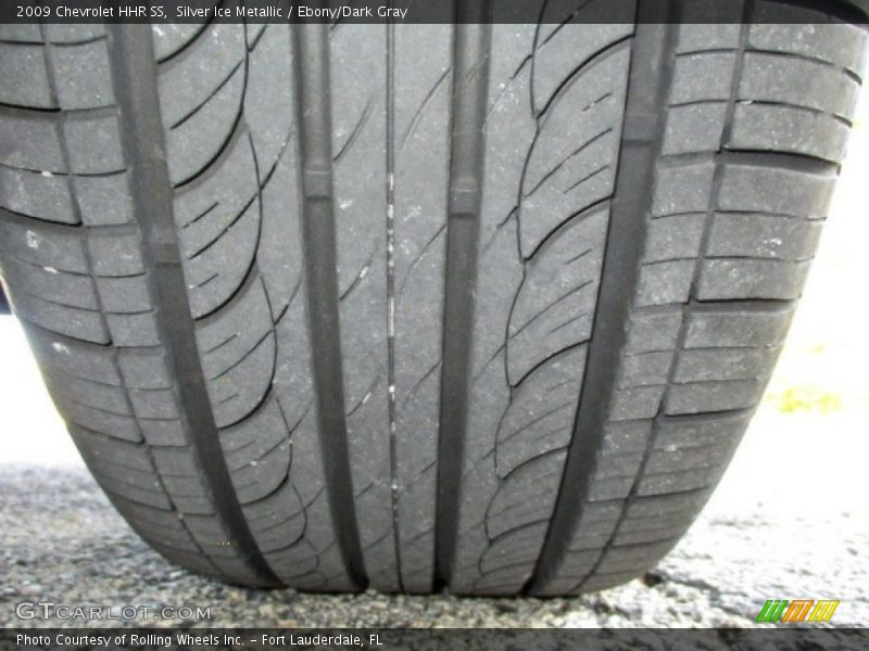 Silver Ice Metallic / Ebony/Dark Gray 2009 Chevrolet HHR SS