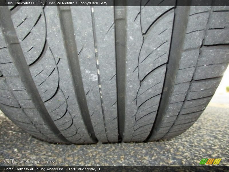 Silver Ice Metallic / Ebony/Dark Gray 2009 Chevrolet HHR SS