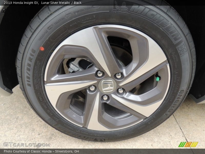 Lunar Silver Metallic / Black 2019 Honda Insight EX