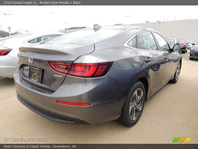 Modern Steel Metallic / Black 2019 Honda Insight LX