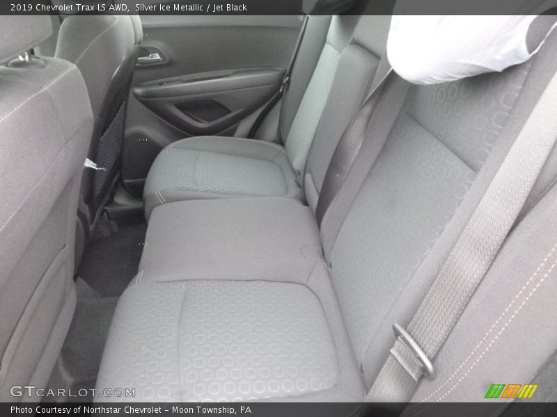 Silver Ice Metallic / Jet Black 2019 Chevrolet Trax LS AWD