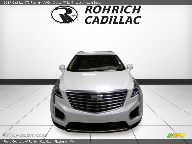 Crystal White Tricoat / Maple Sugar 2017 Cadillac XT5 Platinum AWD