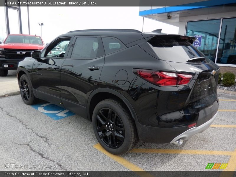 Black / Jet Black 2019 Chevrolet Blazer 3.6L Leather