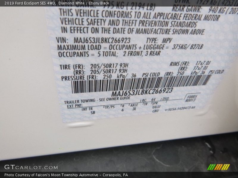 Diamond White / Ebony Black 2019 Ford EcoSport SES 4WD