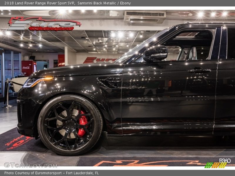 Santorini Black Metallic / Ebony 2018 Land Rover Range Rover Sport SVR
