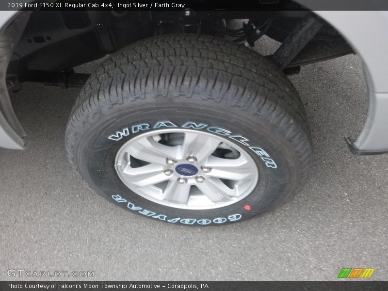 Ingot Silver / Earth Gray 2019 Ford F150 XL Regular Cab 4x4