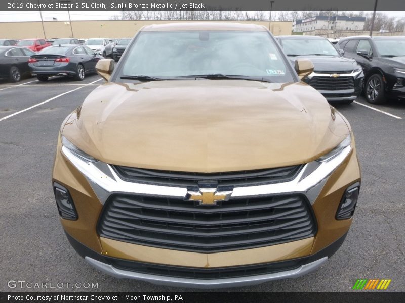 Sunlit Bronze Metallic / Jet Black 2019 Chevrolet Blazer 2.5L Cloth