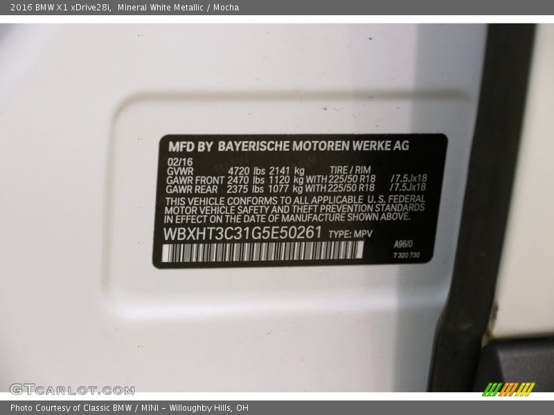 Mineral White Metallic / Mocha 2016 BMW X1 xDrive28i