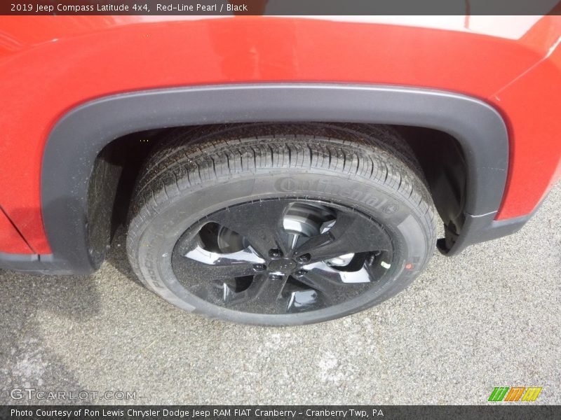 Red-Line Pearl / Black 2019 Jeep Compass Latitude 4x4