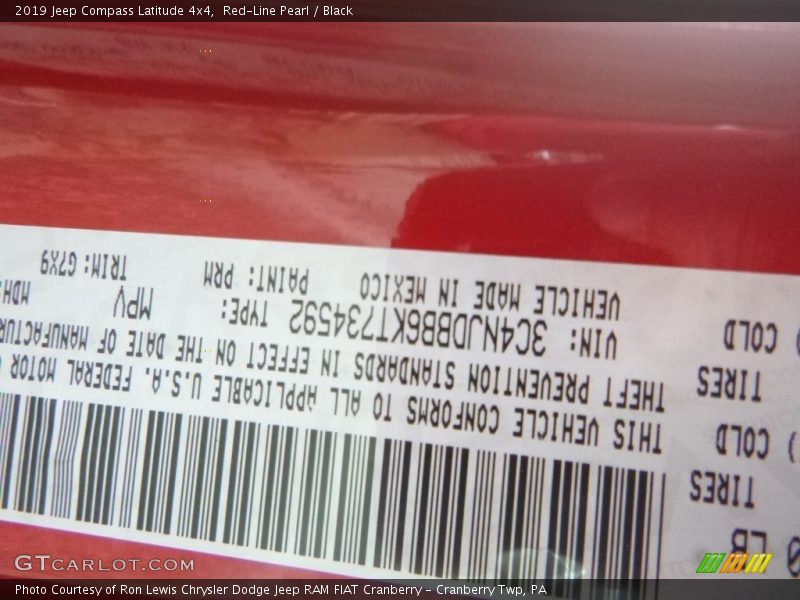 Red-Line Pearl / Black 2019 Jeep Compass Latitude 4x4