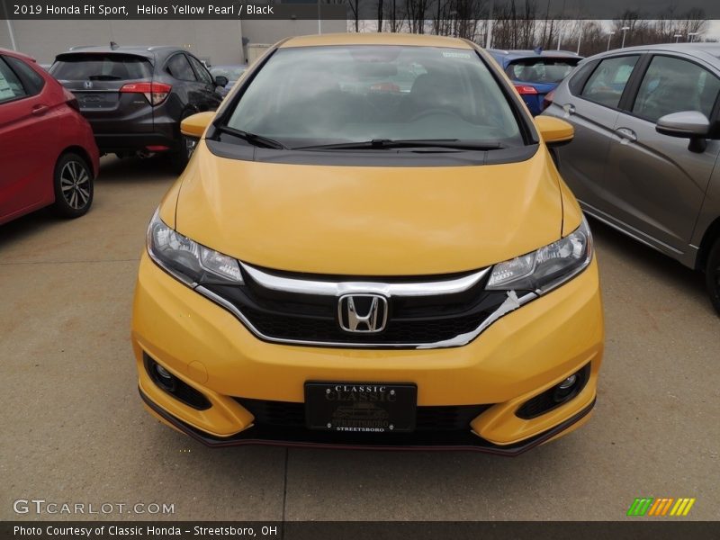 Helios Yellow Pearl / Black 2019 Honda Fit Sport