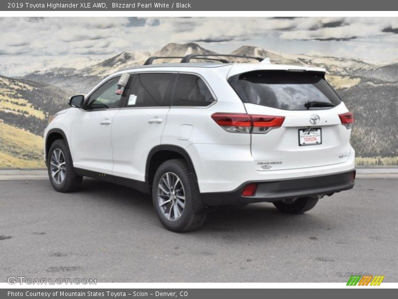 Blizzard Pearl White / Black 2019 Toyota Highlander XLE AWD