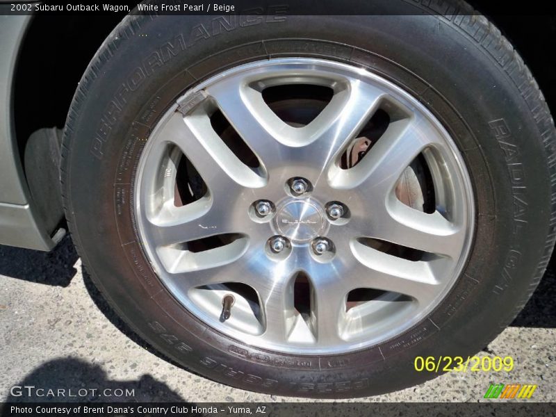 White Frost Pearl / Beige 2002 Subaru Outback Wagon