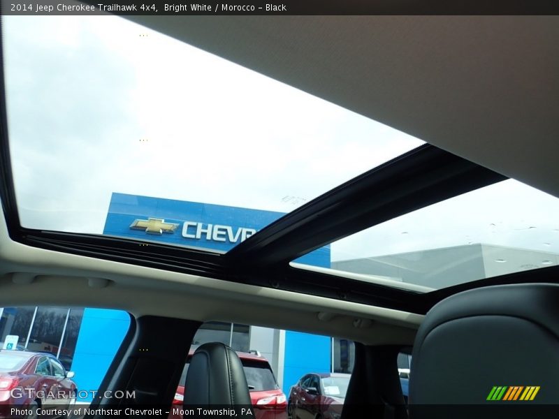 Bright White / Morocco - Black 2014 Jeep Cherokee Trailhawk 4x4