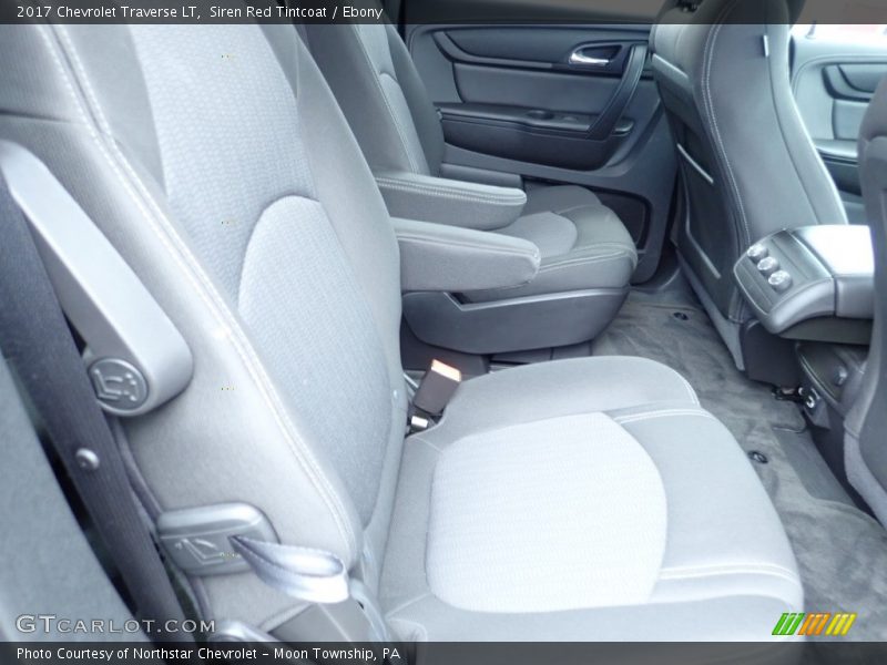 Siren Red Tintcoat / Ebony 2017 Chevrolet Traverse LT
