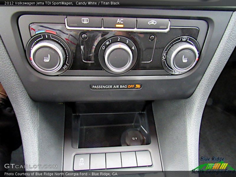 Candy White / Titan Black 2012 Volkswagen Jetta TDI SportWagen