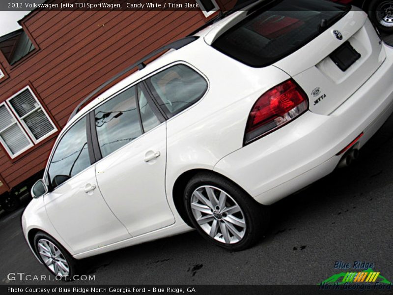 Candy White / Titan Black 2012 Volkswagen Jetta TDI SportWagen