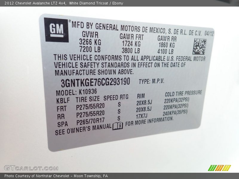 White Diamond Tricoat / Ebony 2012 Chevrolet Avalanche LTZ 4x4