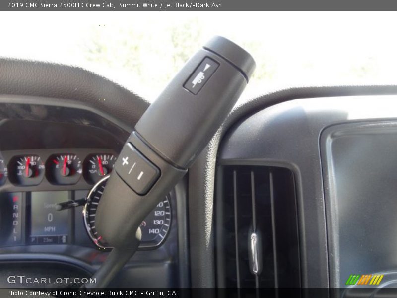 Summit White / Jet Black/­Dark Ash 2019 GMC Sierra 2500HD Crew Cab