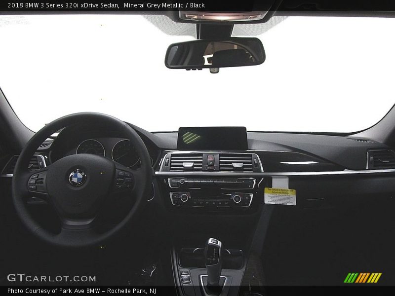 Mineral Grey Metallic / Black 2018 BMW 3 Series 320i xDrive Sedan