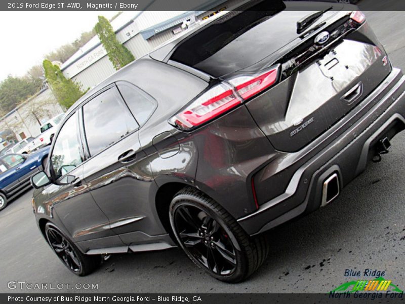 Magnetic / Ebony 2019 Ford Edge ST AWD