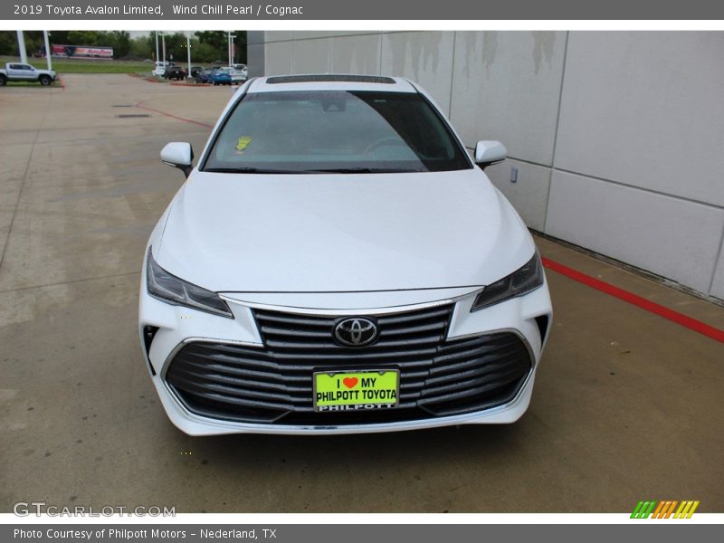 Wind Chill Pearl / Cognac 2019 Toyota Avalon Limited